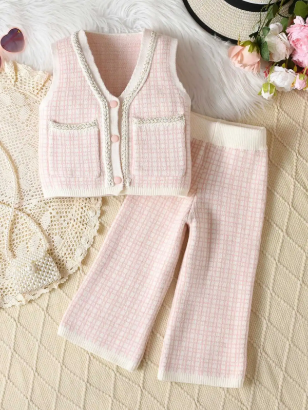 YOUNG GIRL PLAID BUTTON POCKET TOP AND PANTS SET